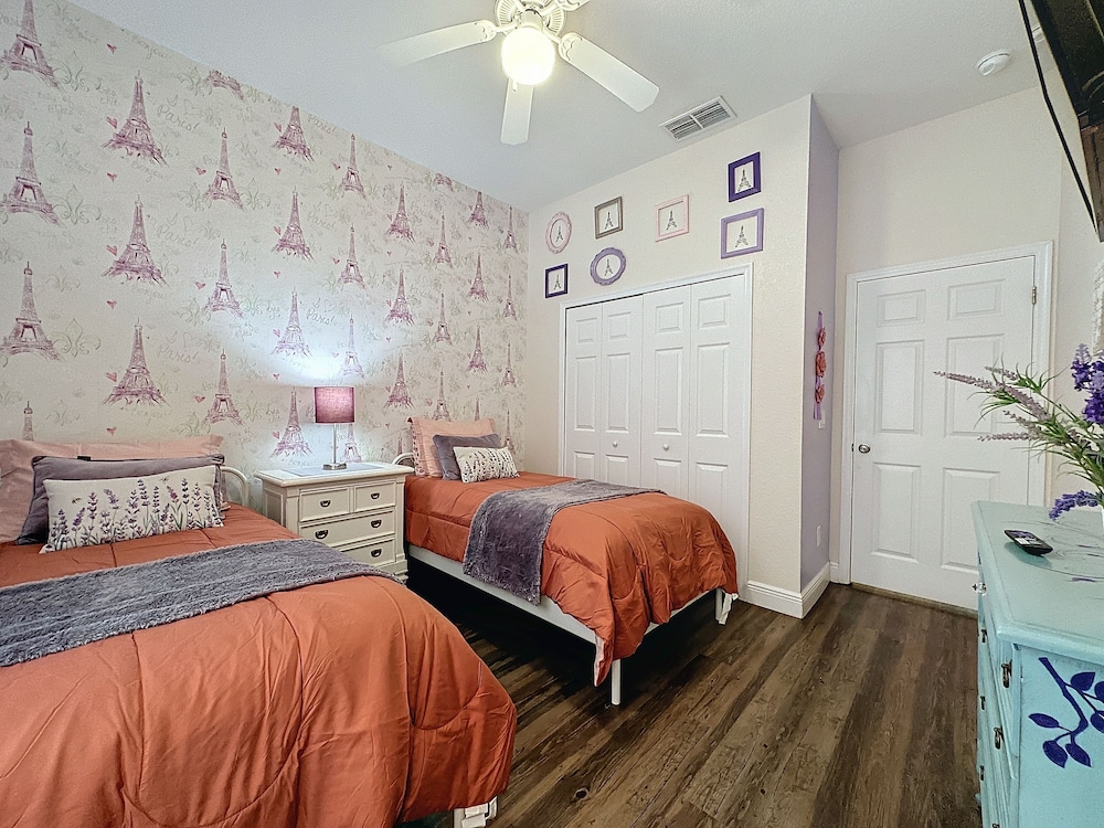 3 Bed 2 Bath Condo Bahama Bay Resort - photo 17