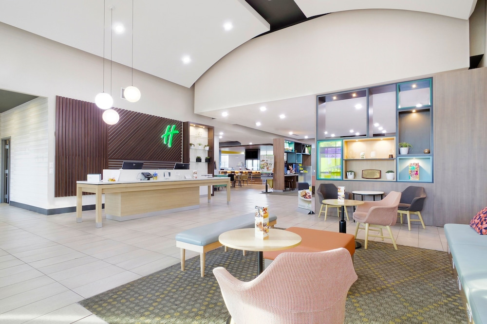 Holiday Inn Hotel & Suites Phoenix Airport By Ihg - photo 5