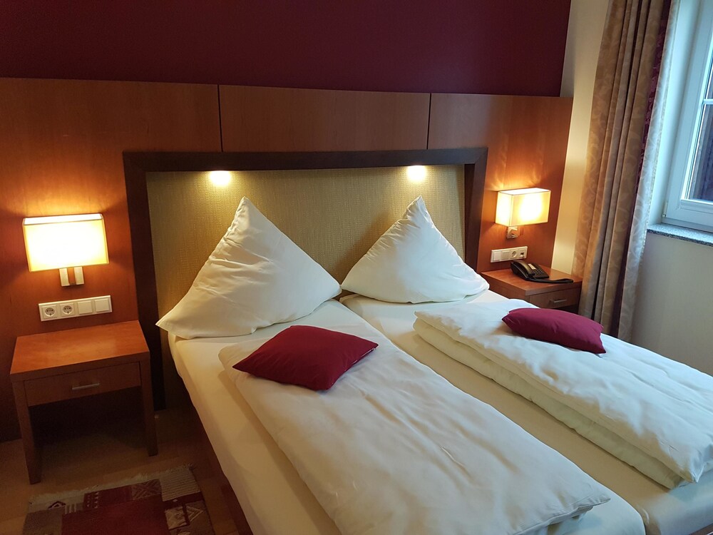Hotel zum Mühlengarten — Nittel — photo 2