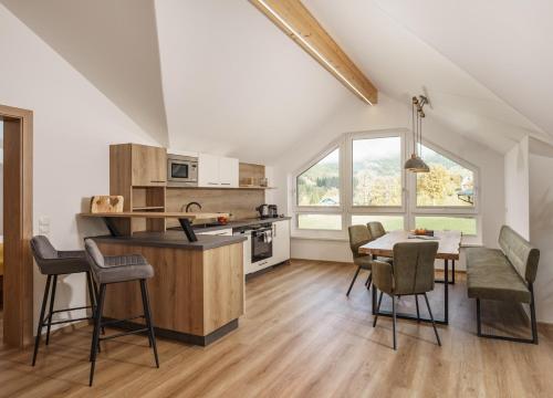 Deluxe Appartement Blasbichlerhof — 4-Star Luxury Hotel in Ramsau Am Dachstein, Austria