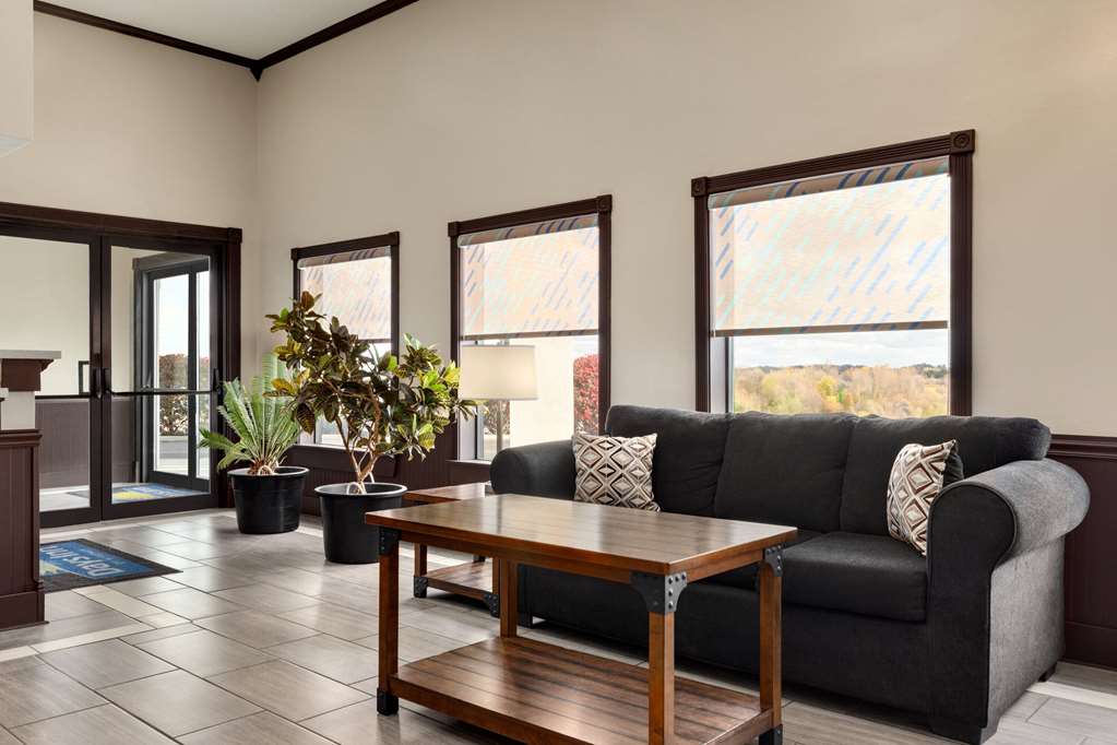 Days Inn by Wyndham Hillsboro - photo 5