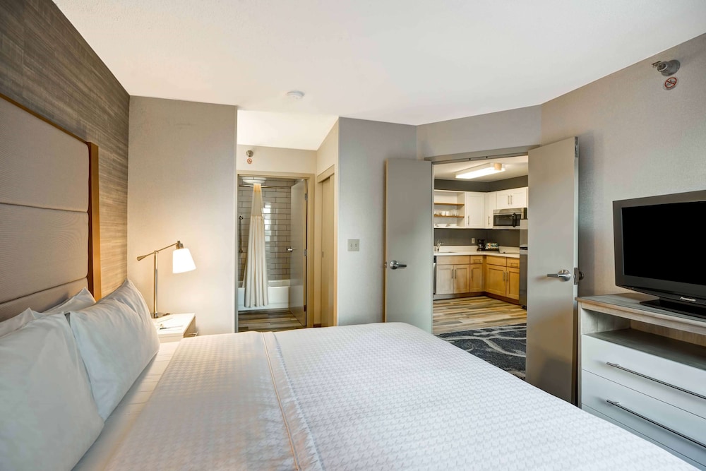 Homewood Suites by Hilton Chicago Downtown - photo 18