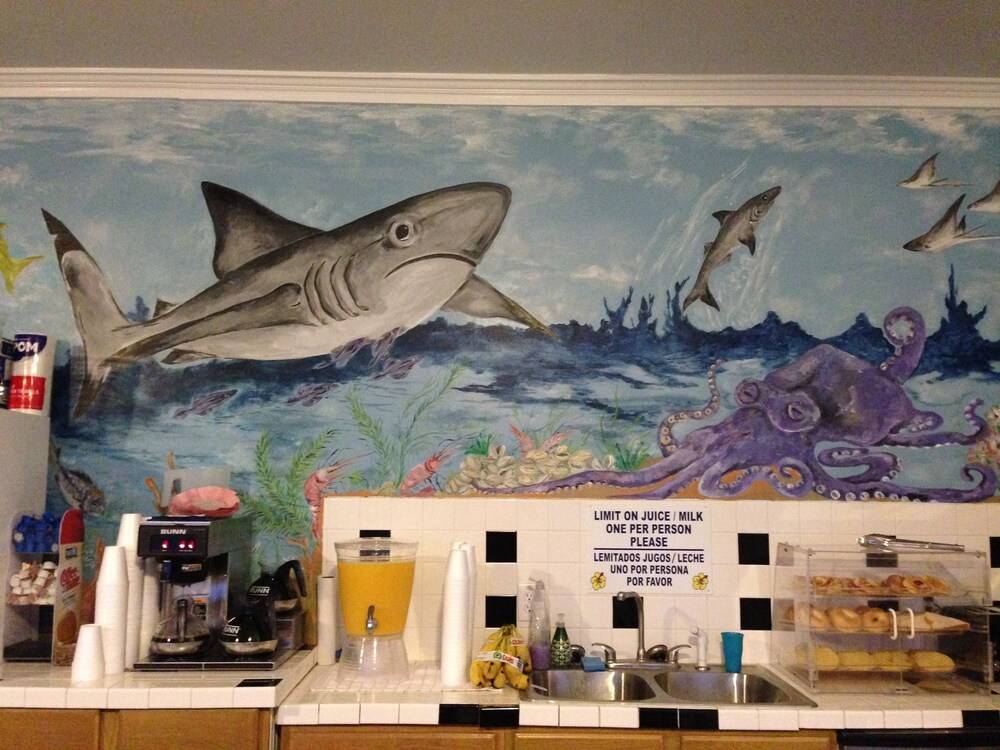 Shark Reef Resort Motel & Cottages - photo 21