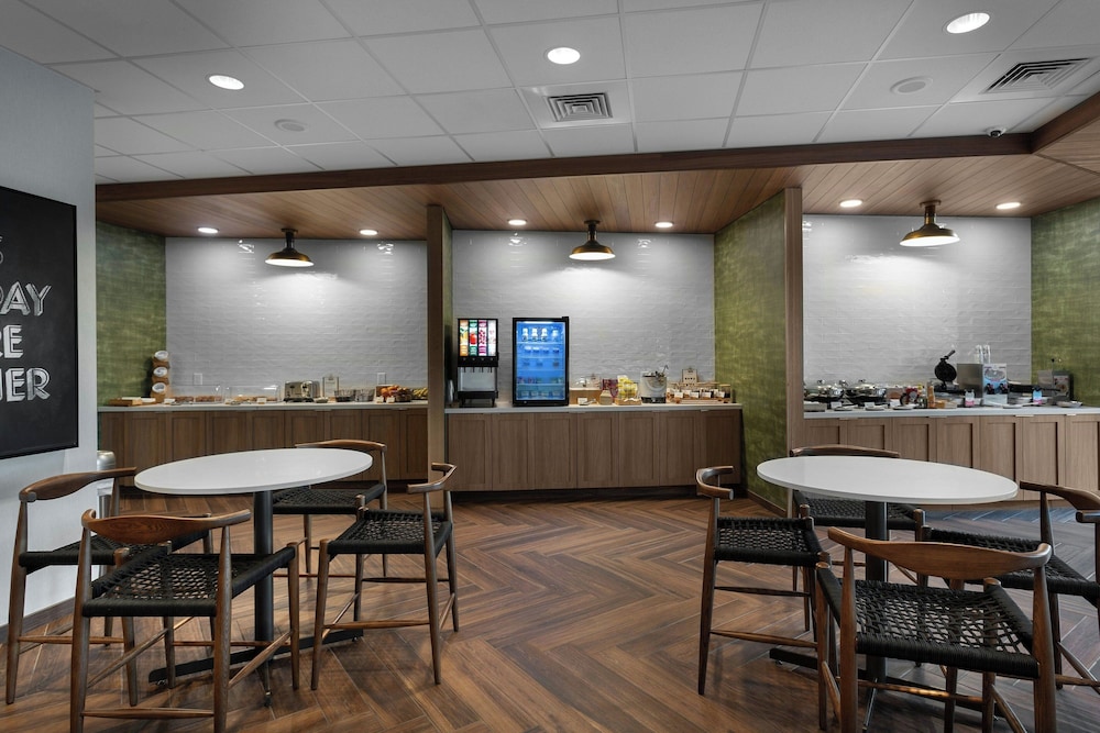 Fairfield Inn & Suites By Marriott Coastal Carolina Conway - photo 24