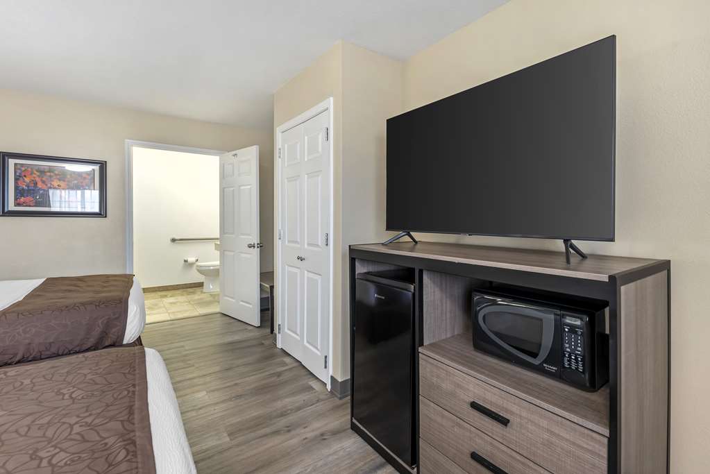 Best Western Inn of Brenham - photo 18