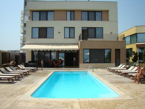 Vila Reyna — 4-Star Luxury Hotel in Constanta, Romania