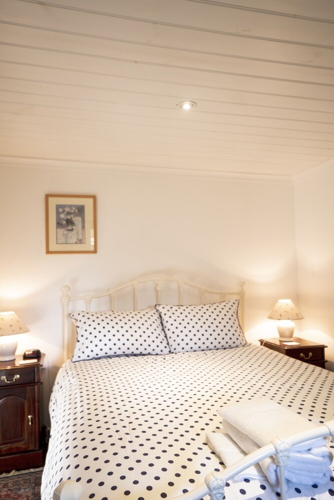 Camerons Cottage — Penola — photo 2