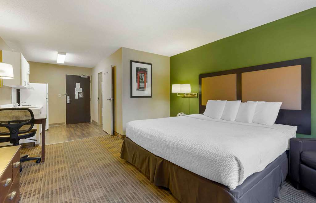 Extended Stay America Suites Hartford Meriden - photo 15