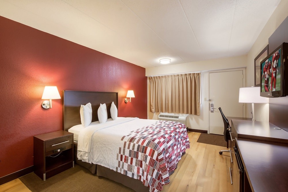 Red Roof Inn Kalamazoo East Expo Center - photo 14