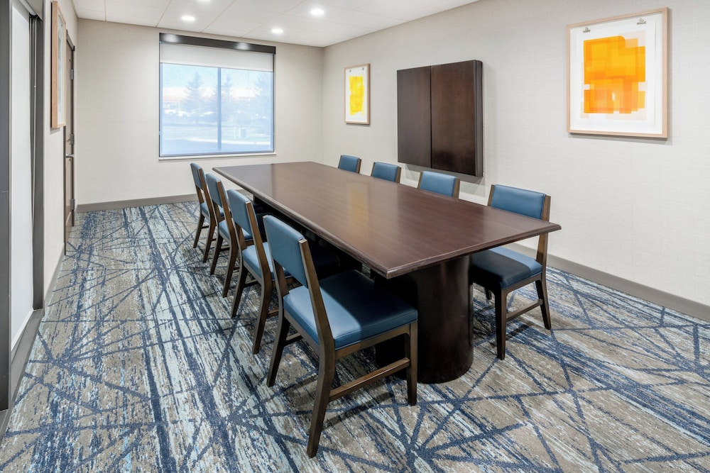 Holiday Inn Express Hotel & Suites Cheyenne by IHG - photo 38