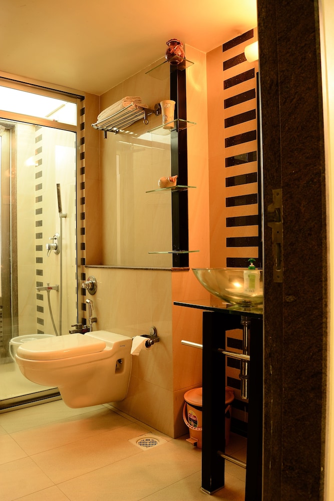 Seven Serviced Apartments Worli