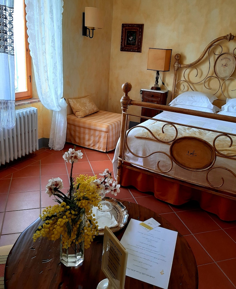 Borgo La Casetta — Lamporecchio — photo 2