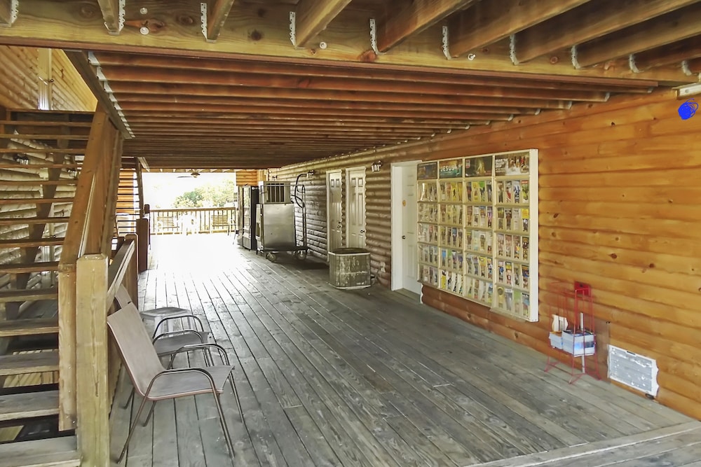 White Wing Lodge - featured photo