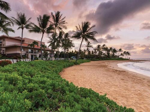 Marriott’s Waiohai Beach Club 2BR Apartment with Resort Access in Koloa, United States