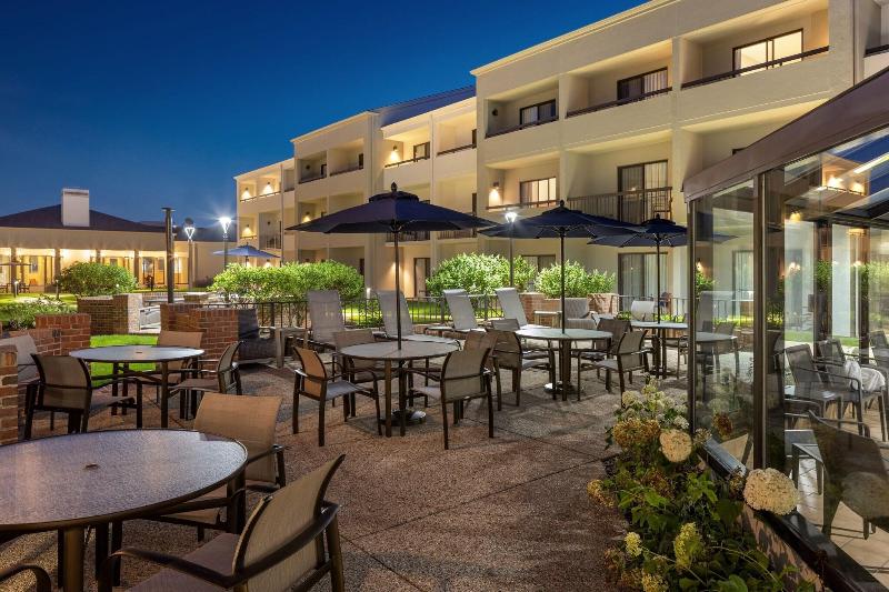 Courtyard Chicago Waukegan Gurnee - photo 14