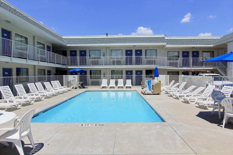 Motel 6 Austin Tx North Central - photo 11