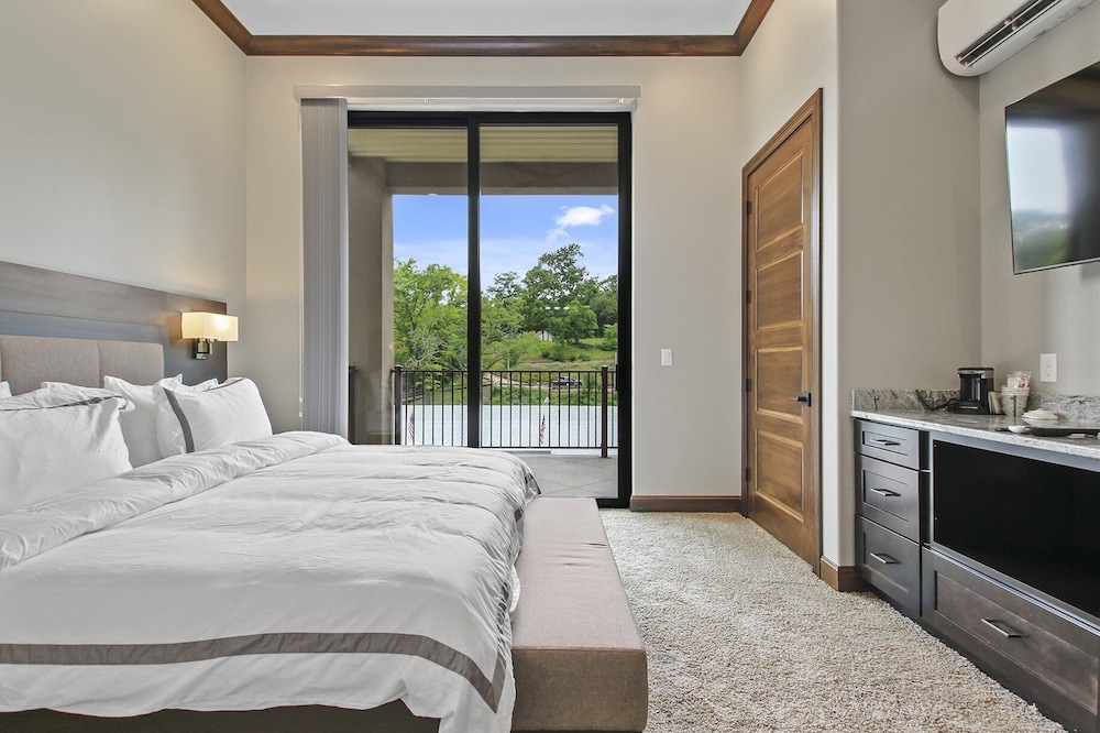 The Resort at Lake of the Ozarks - photo 29
