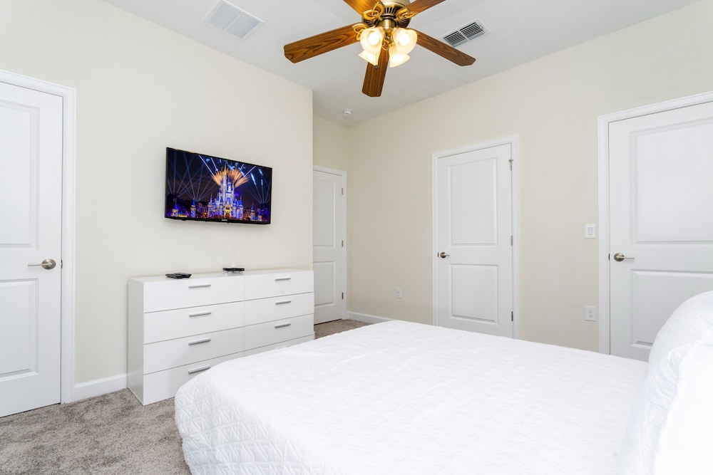 Gorgeous 4Bd Close to Disney w Pool @ Champions Gate Resort 1196 - photo 102