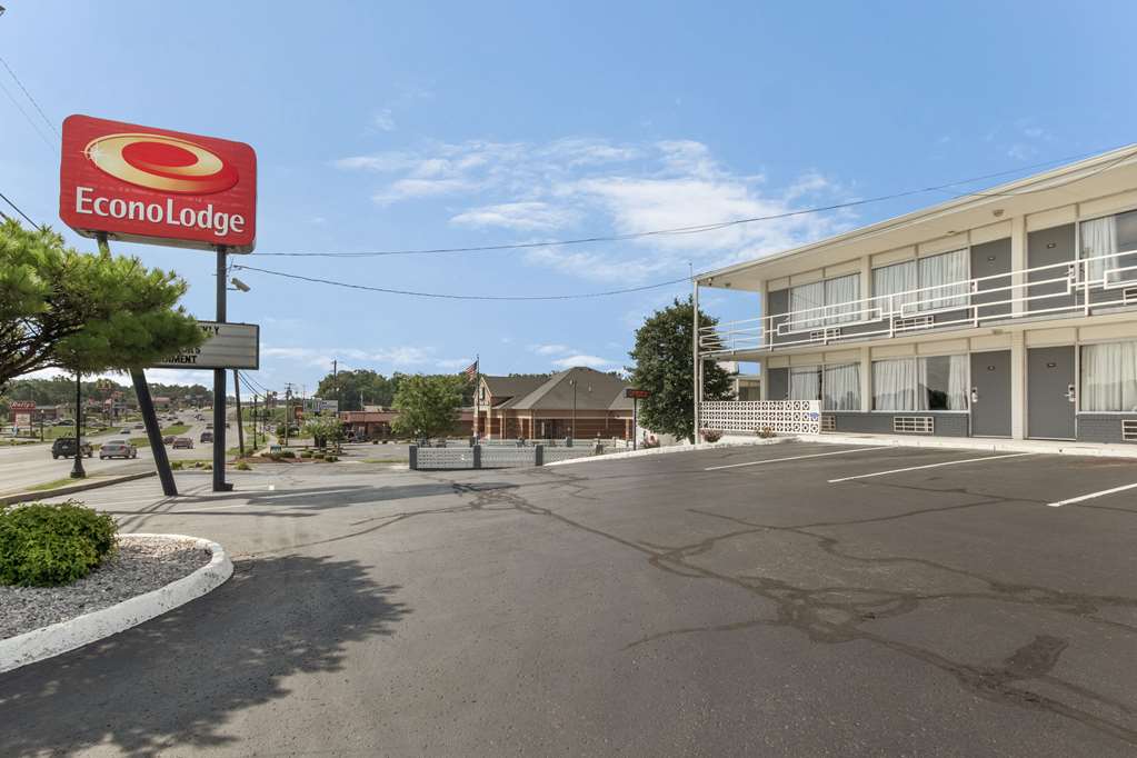 Econo Lodge Fort Knox - photo 8