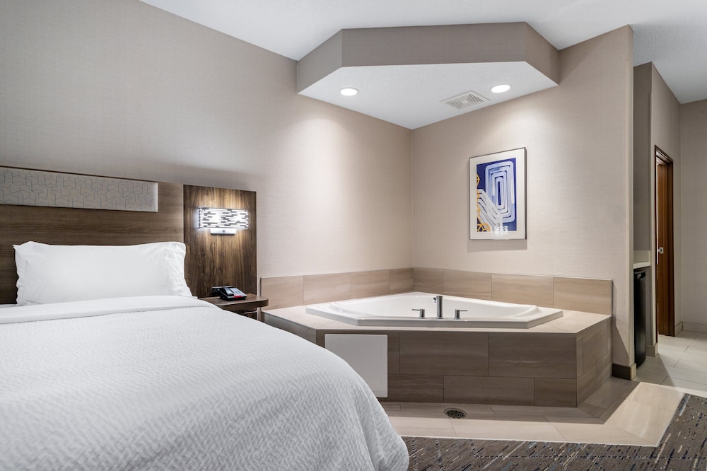 Holiday Inn Express & Suites Vadnais Heights by IHG - photo 9