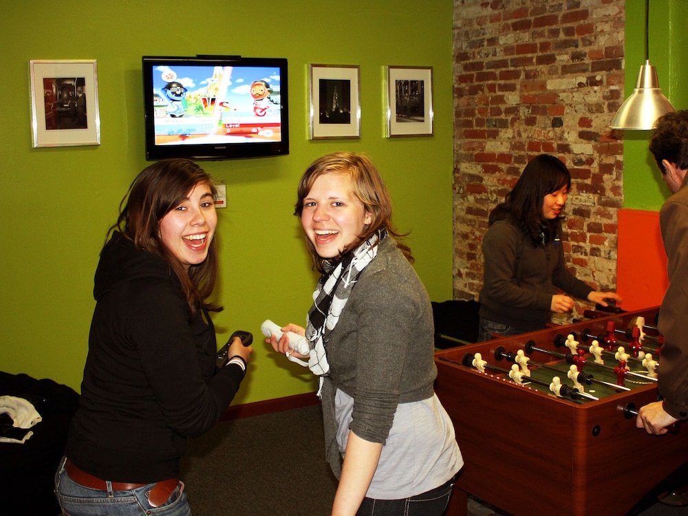 Apple Hostels - photo 17