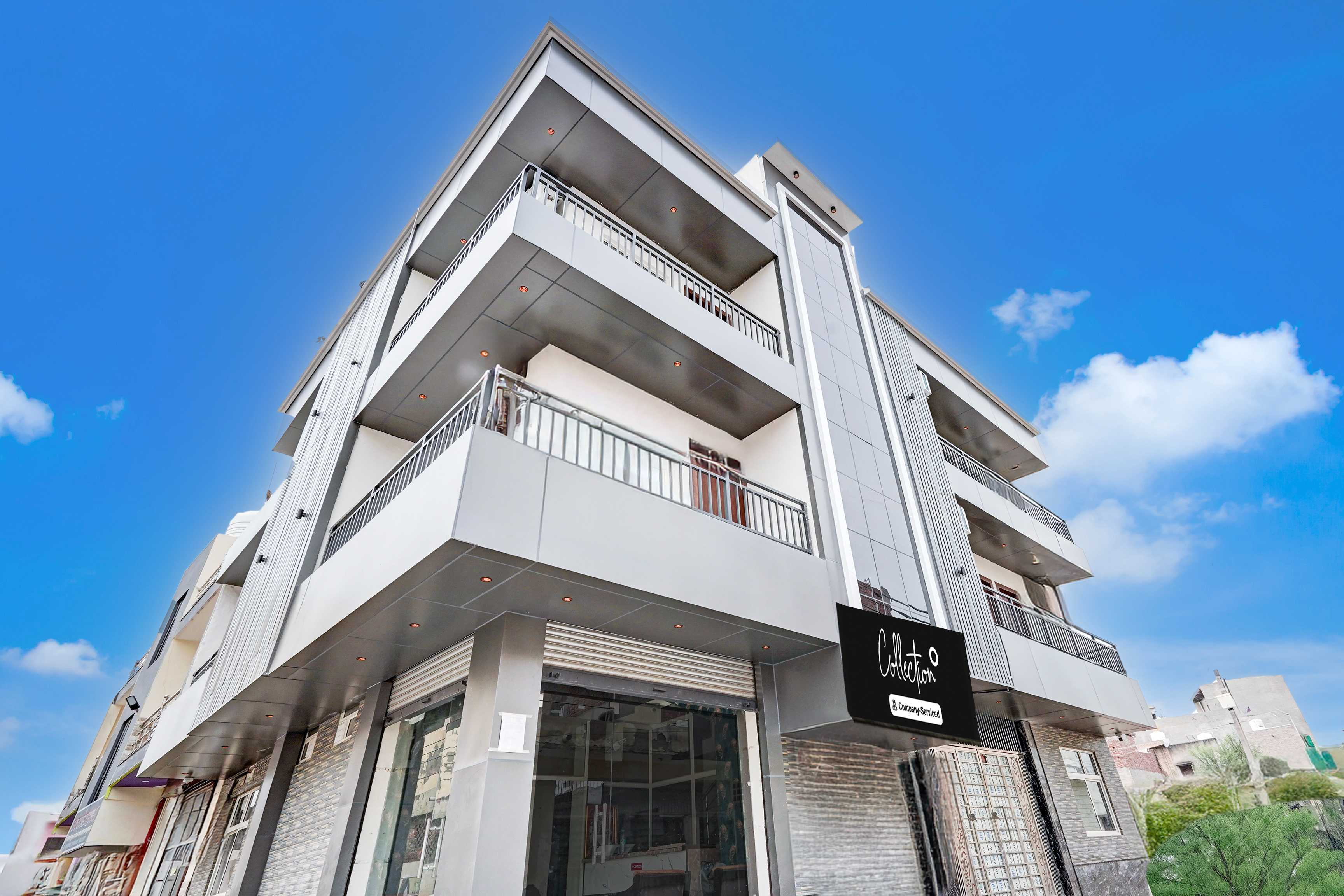 Collection O Shree Ji Puram Near Prem Mandir — 4-Star Luxury Hotel in Vrindavan, India