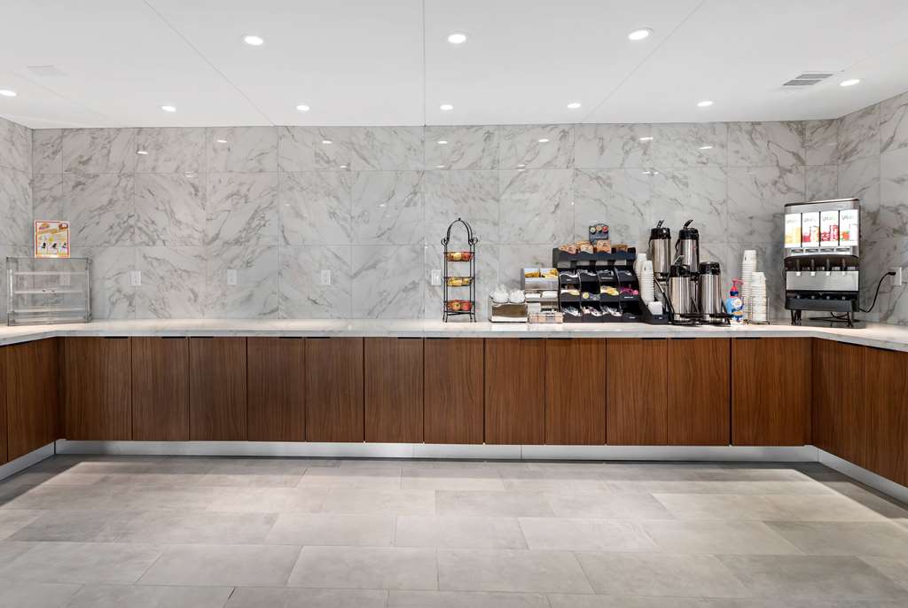 Baymont by Wyndham Beaumont - photo 39