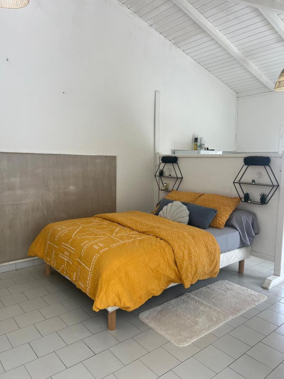Logement A Trois Rivieres A 5min De L Embarcadere — Trois Rivieres
