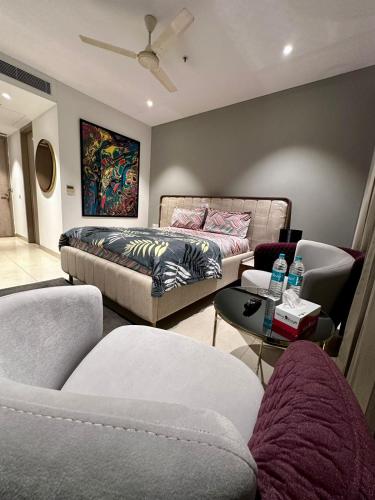 Luxury Studios Key 4 — 4-Star Luxury Hotel in Gurgaon, India