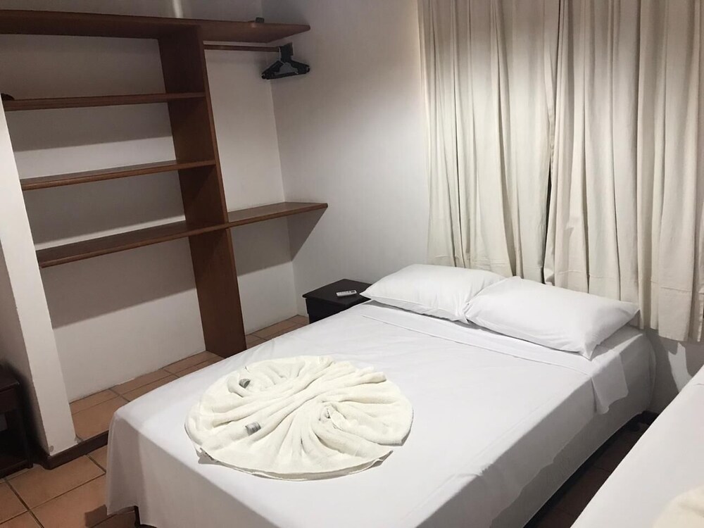 Condominio Villa Aurora 150m da Praia de Taperapuam — 4-Star Luxury Hotel in Porto Seguro, Brasil