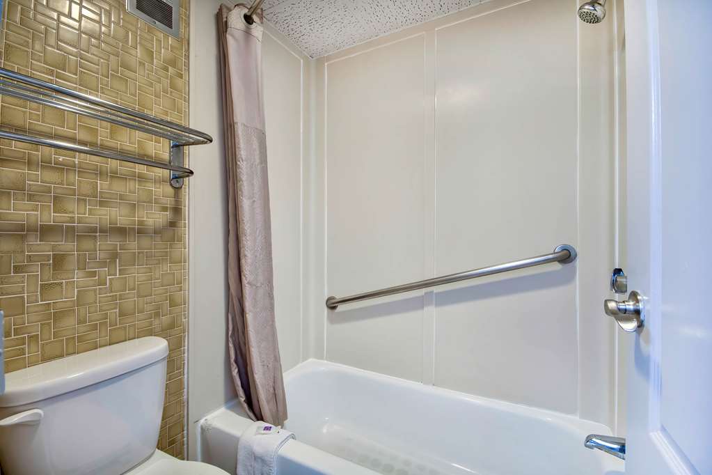 Motel 6 Springfield OH - photo 24