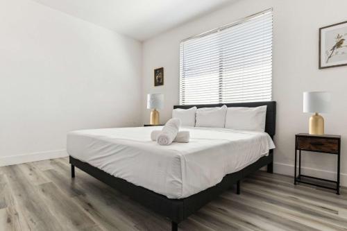 Glendale CozySuites Westgate with pool 10 — 4-Star Luxury Hotel in Glendale, United States