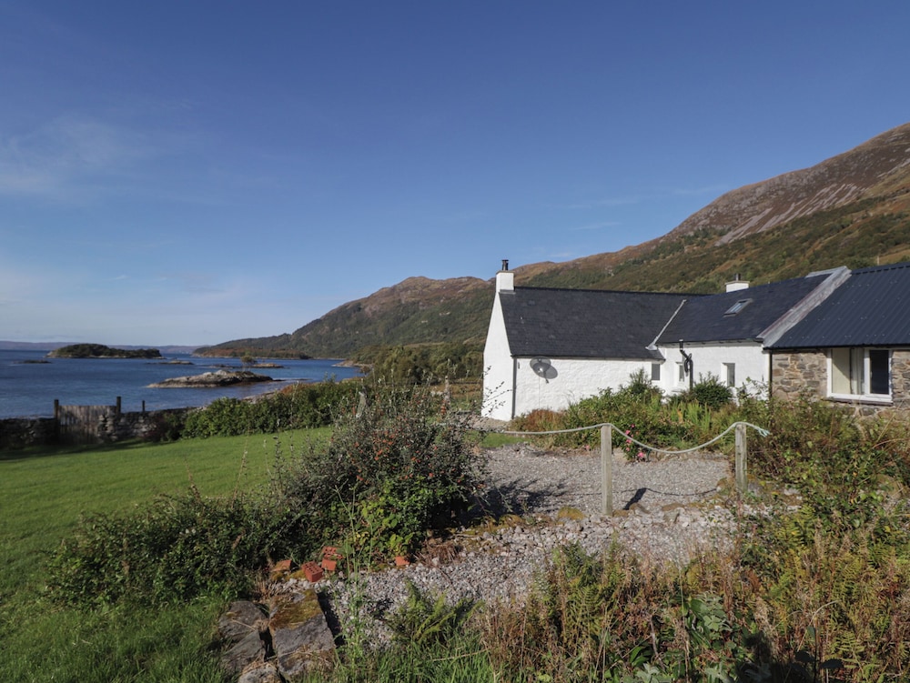 Rarsaidh - carbon neutral hotel in Unknown City