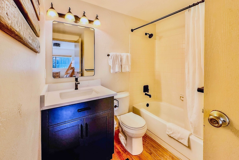 Condo w Pool Access: 2 Mi to Winter Park Resort - photo 10