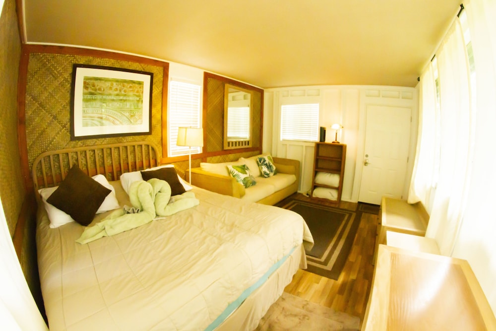Hawaiian Sanctuary - photo 11