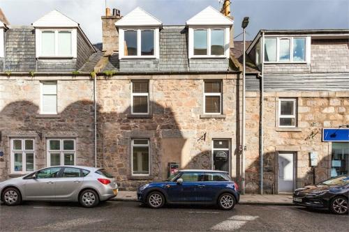 Chapel Street 42B First floor 1 bedroom apartment Aberdeen city center — 4-Star Luxury Hotel in Aberdeen, United Kingdom