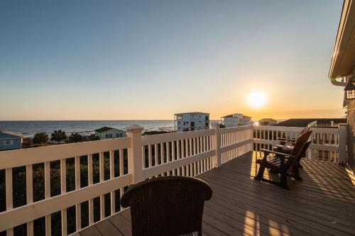 Cox Landing by Oak Island Accommodations - photo 48