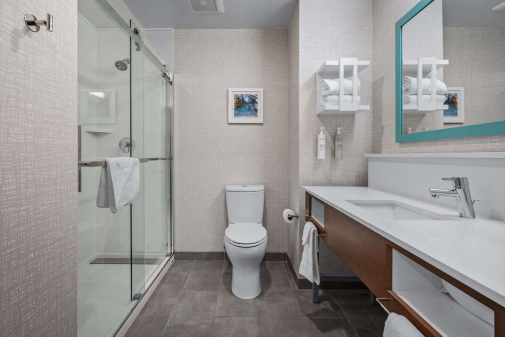 Hampton Inn by Hilton Morro Bay - photo 24