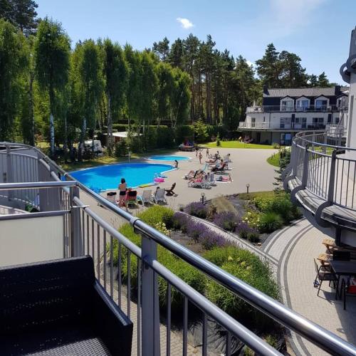 Apartament Happy 15 Basen & Kort Tenisowy Ochrona 24H — 4-Star Luxury Hotel in Pobierowo, Poland