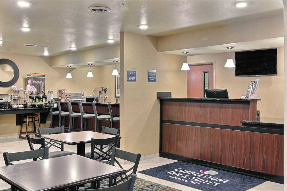 Cobblestone Inn & Suites Linton - photo 4