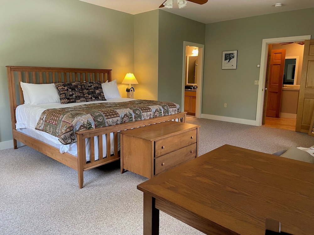 Snowed Inn - photo 23
