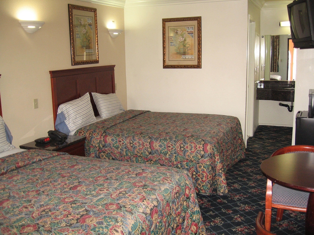 Royal Inn Motel Long Beach - photo 4