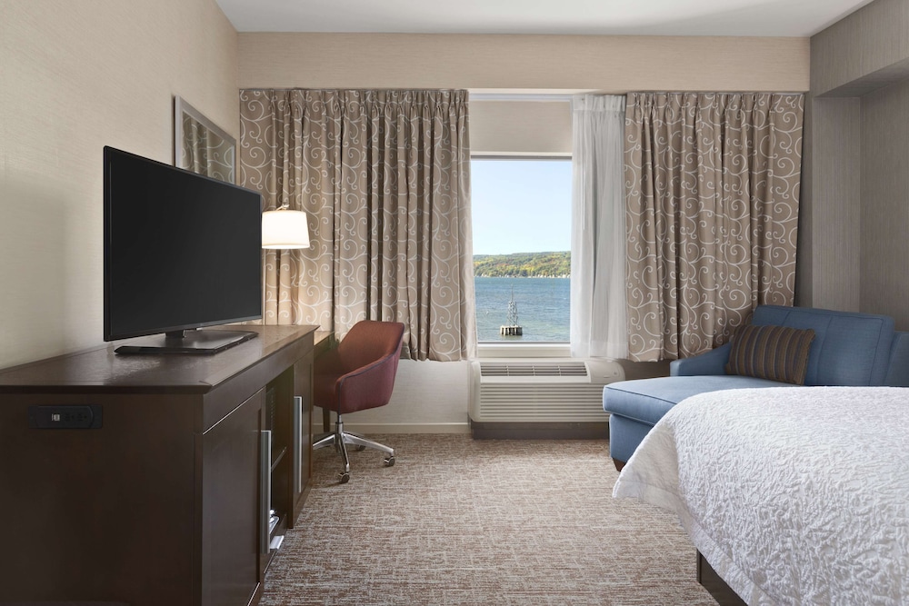 Hampton Inn Penn Yan - photo 25