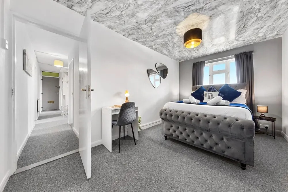 Brixton Large Comfort — 4-Star Luxury Hotel in London, United Kingdom