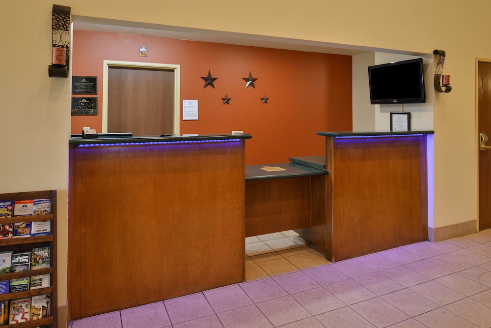 Star City Inn & Suites - photo 5