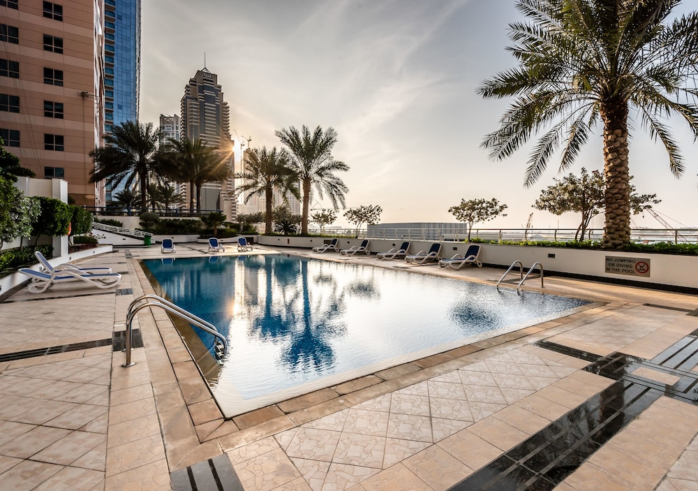 Peaks Apartments Dubai Marina — 4-Star Luxury Hotel in Dubai, United Arab Emirates