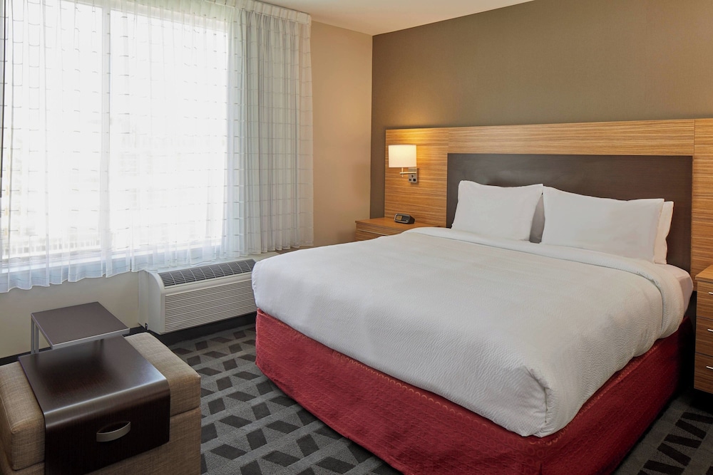 TownePlace Suites by Marriott Columbus North OSU - photo 11