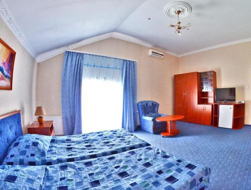 Afina Hotel — Nikopol — photo 3