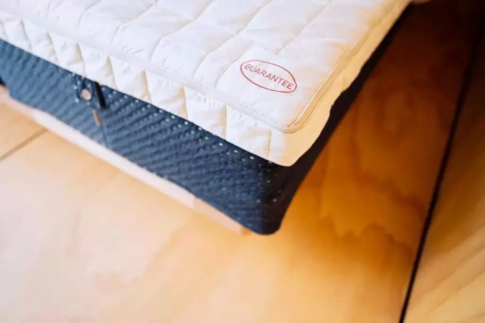 Basecamp Amsterdam — 4-Star Luxury Hotel in Amsterdam, Netherlands
