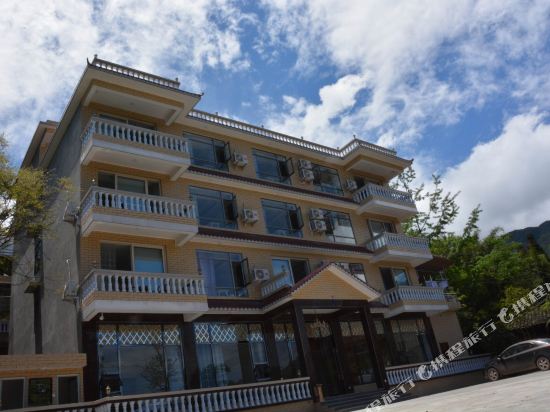 Ruixinju Hotel in Yucheng, People's Republic of China